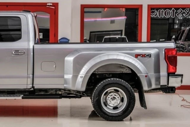 2022 Ford Super Duty 4th Gen - Image 14 of 21