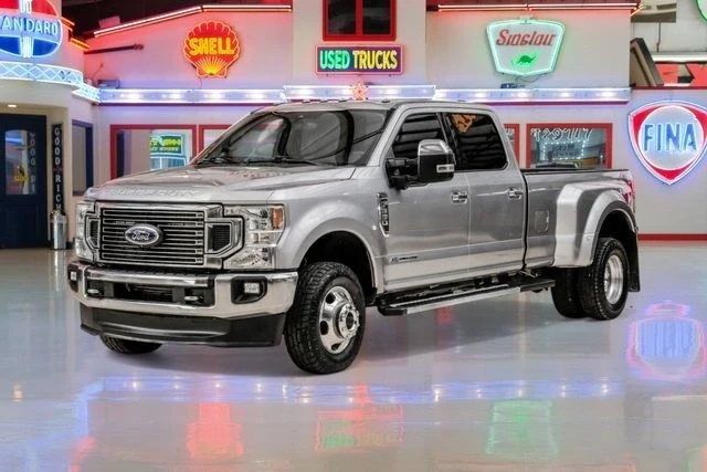 2022 Ford Super Duty 4th Gen - Image 2 of 21
