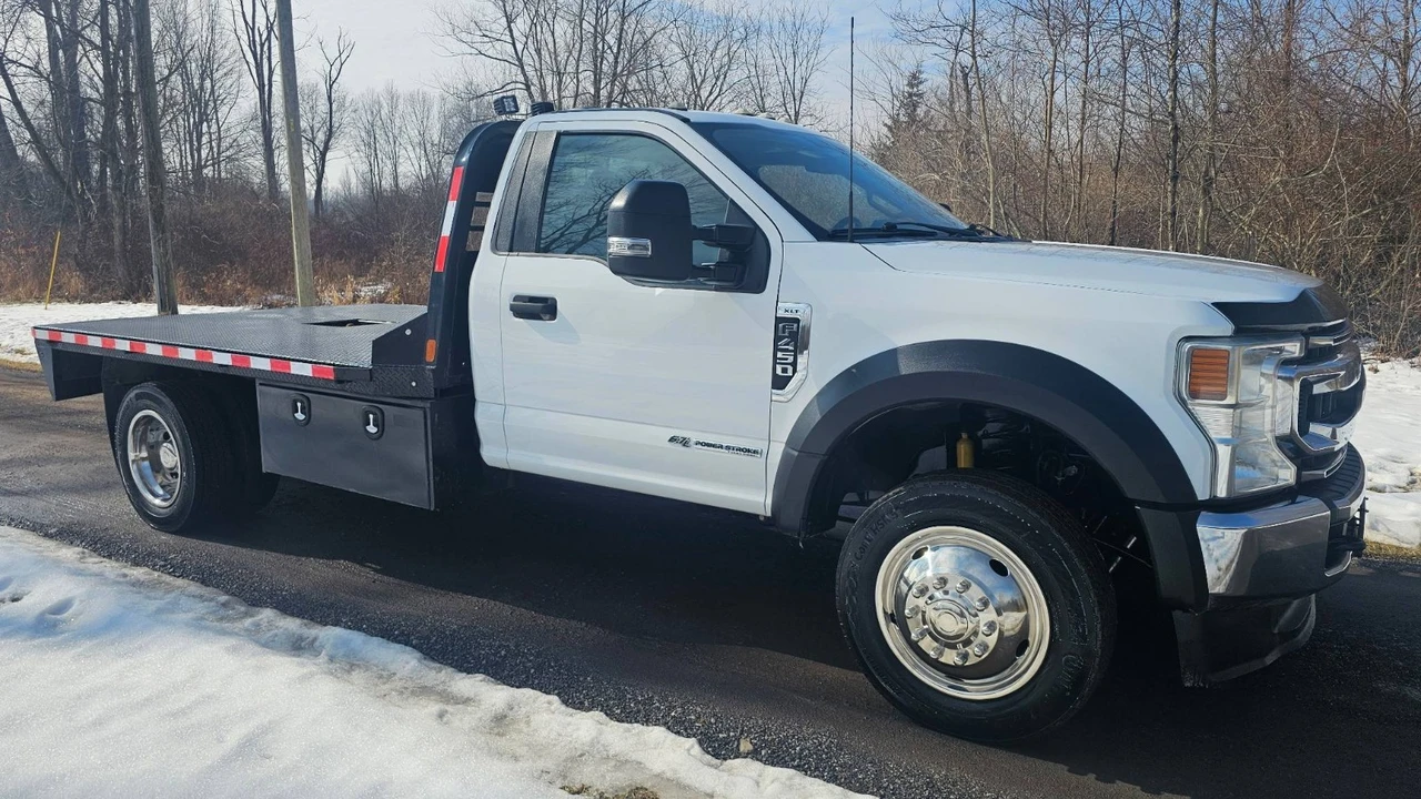 2022 Ford Super Duty 4th Gen - Image 2 of 14