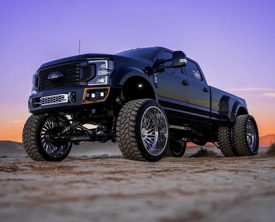 2022 Ford Super Duty 4th Gen - Image 13 of 17