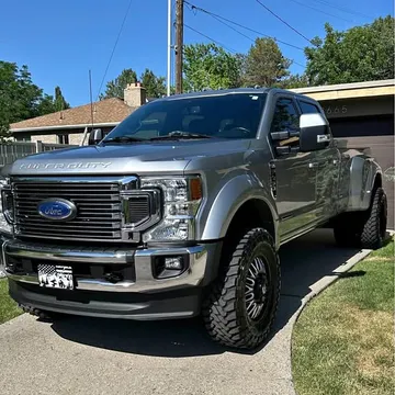 2022 Ford F-450 Lariat Pickup 4D 8 ft