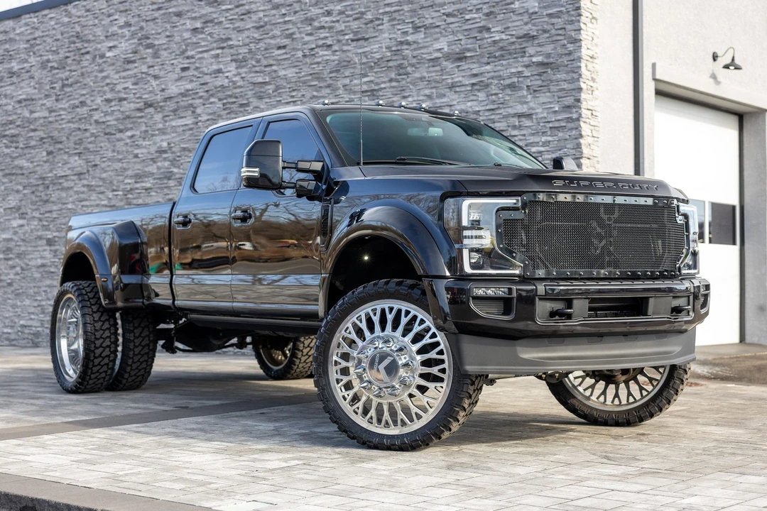 2022 Ford Super Duty 4th Gen - Image 2 of 21