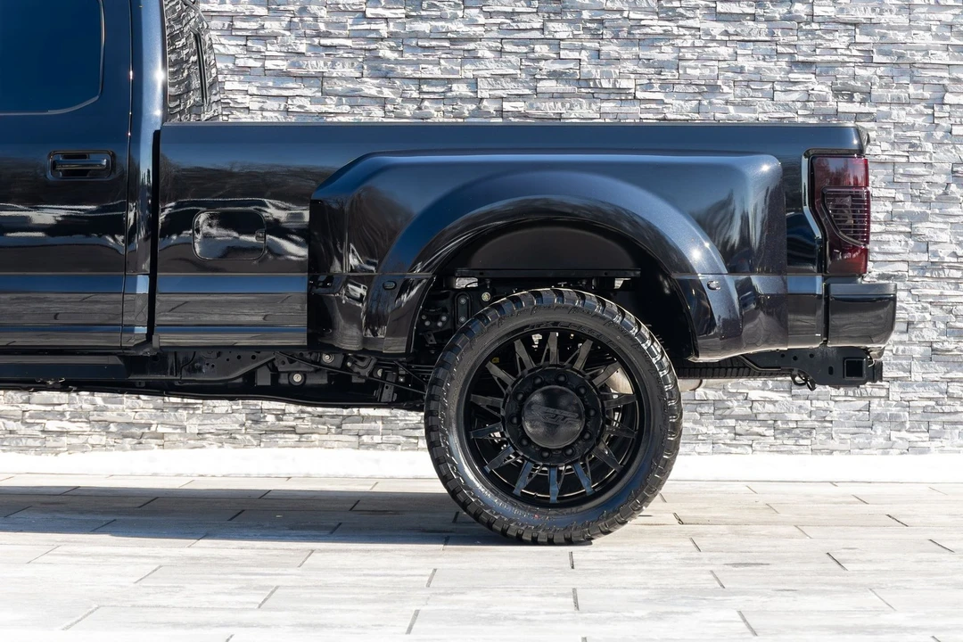 2022 Ford Super Duty 4th Gen - Image 15 of 21