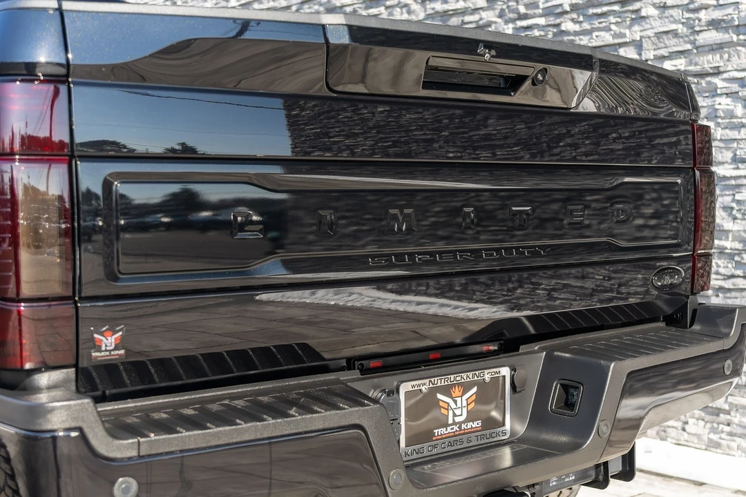 2022 Ford Super Duty 4th Gen - Image 18 of 21