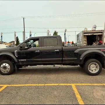 2022 Ford F-450 Limited
