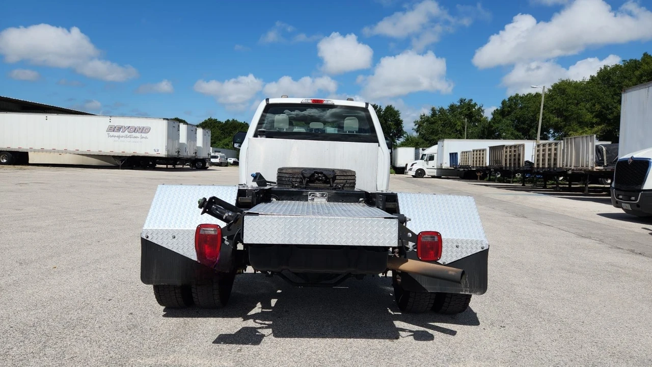 2022 Ford Super Duty 4th Gen - Image 3 of 9