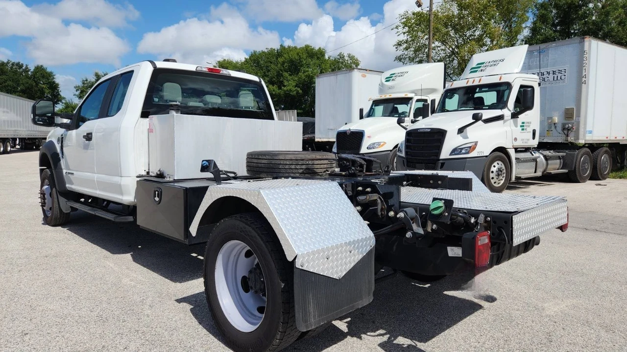 2022 Ford Super Duty 4th Gen - Image 5 of 9
