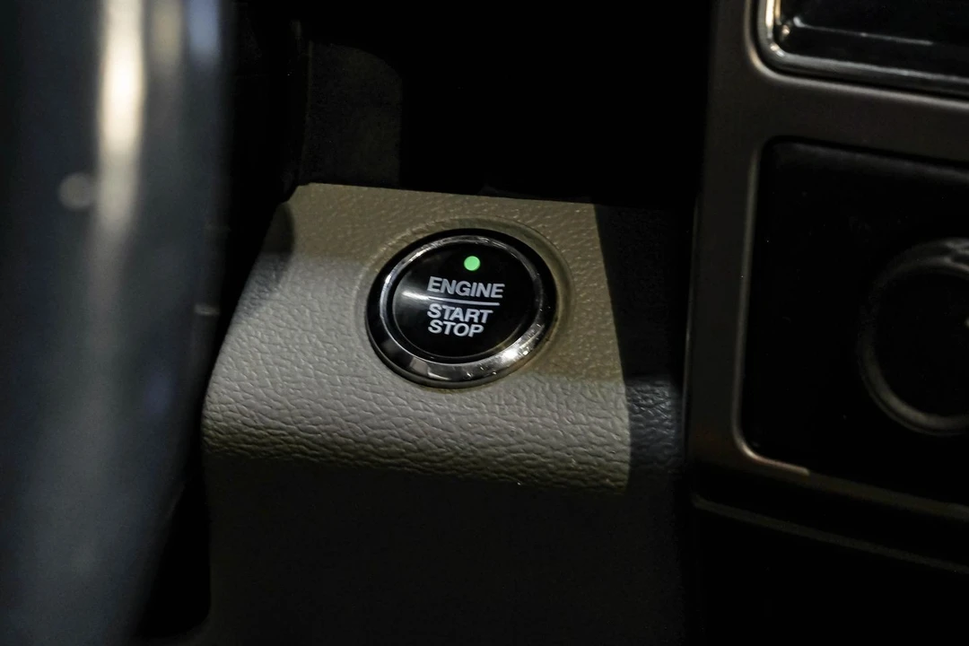 2022 Ford Super Duty 4th Gen - Image 28 of 31