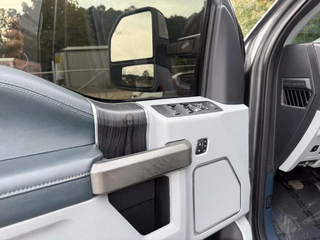 2022 Ford Super Duty 4th Gen - Image 16 of 21