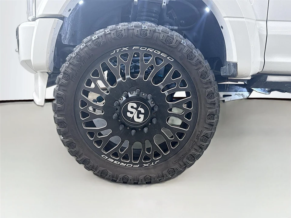 2022 Ford Super Duty 4th Gen - Image 16 of 22