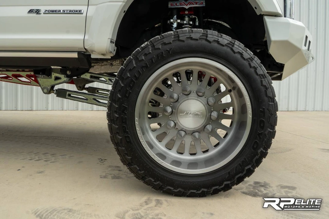 2022 Ford Super Duty 5th Gen - Image 18 of 21