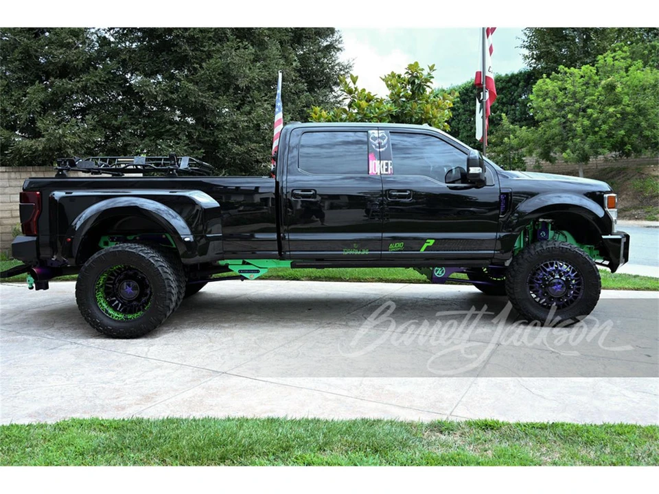 2022 Ford F-150 Lightning 14th Gen - Image 2 of 5