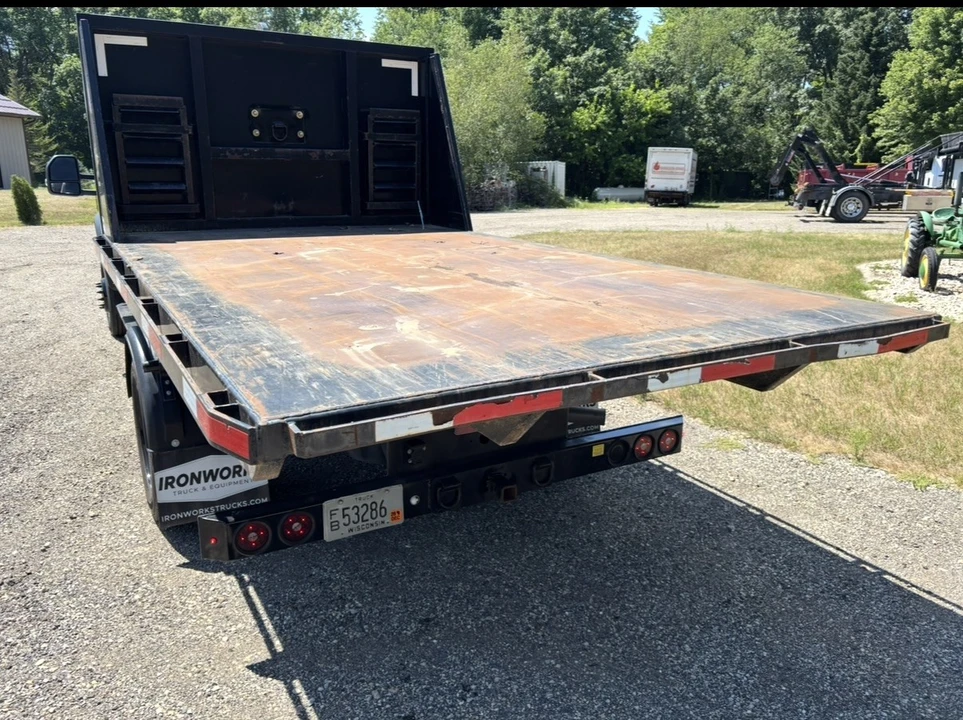 2022 Ford Super Duty 4th Gen - Image 2 of 17