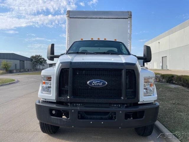 2022 Ford Super Duty 4th Gen - Image 2 of 21