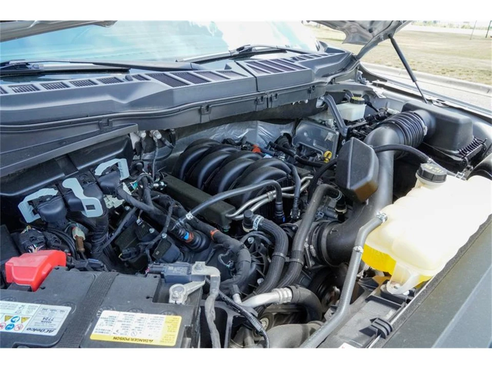 2022 Ford F-150 14th Gen - Image 16 of 31