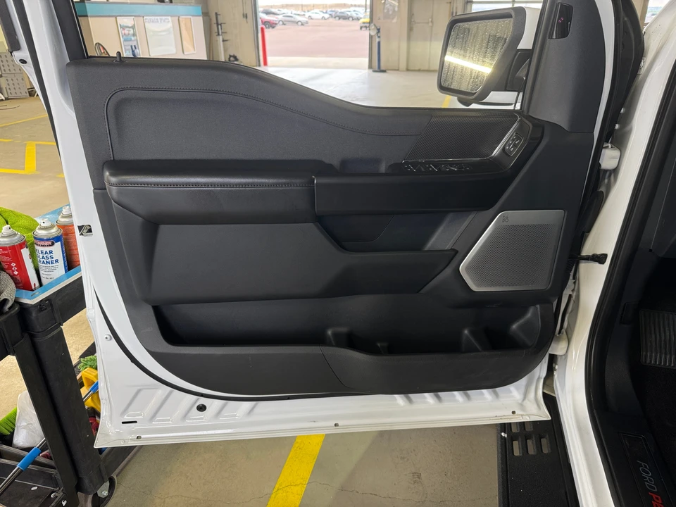 2022 Ford F-150 Raptor 14th Gen - Image 12 of 31