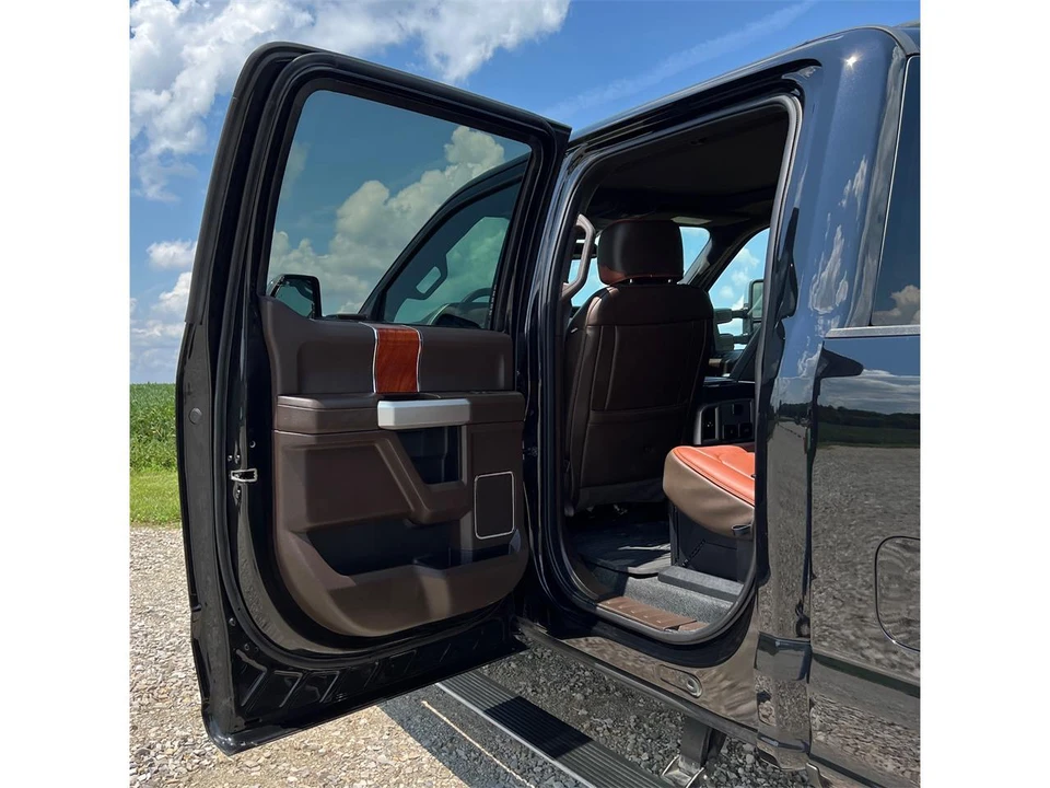 2022 Ford Super Duty 4th Gen - Image 19 of 31