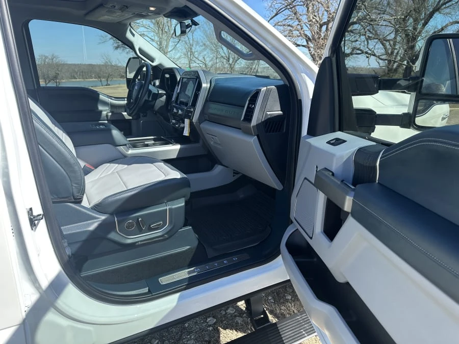 2022 Ford Super Duty 4th Gen - Image 15 of 23