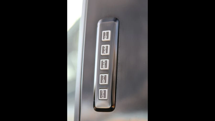 2022 Ford Super Duty 4th Gen - Image 24 of 31