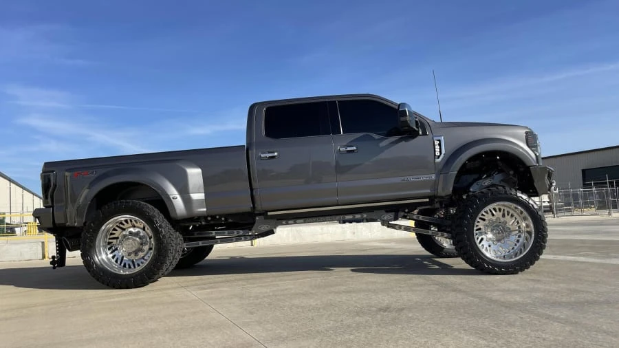 2022 Ford Super Duty 4th Gen - Image 5 of 31