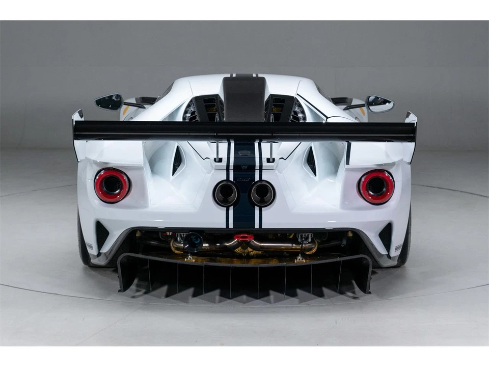2022 Ford GT 2nd Gen - Image 5 of 31