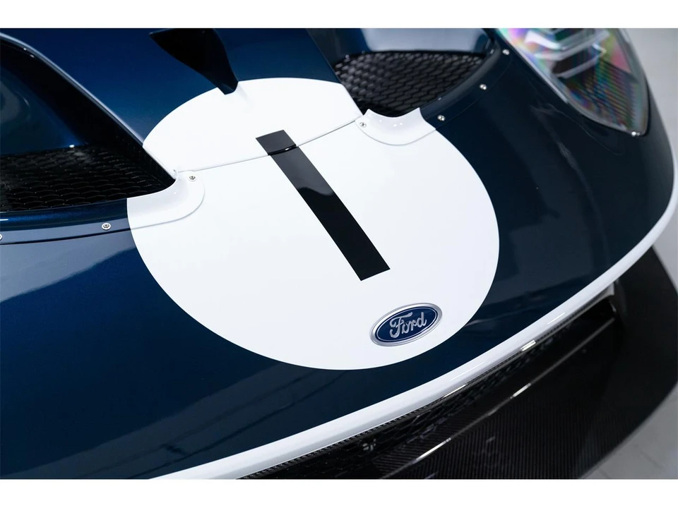 2022 Ford GT 2nd Gen - Image 11 of 31