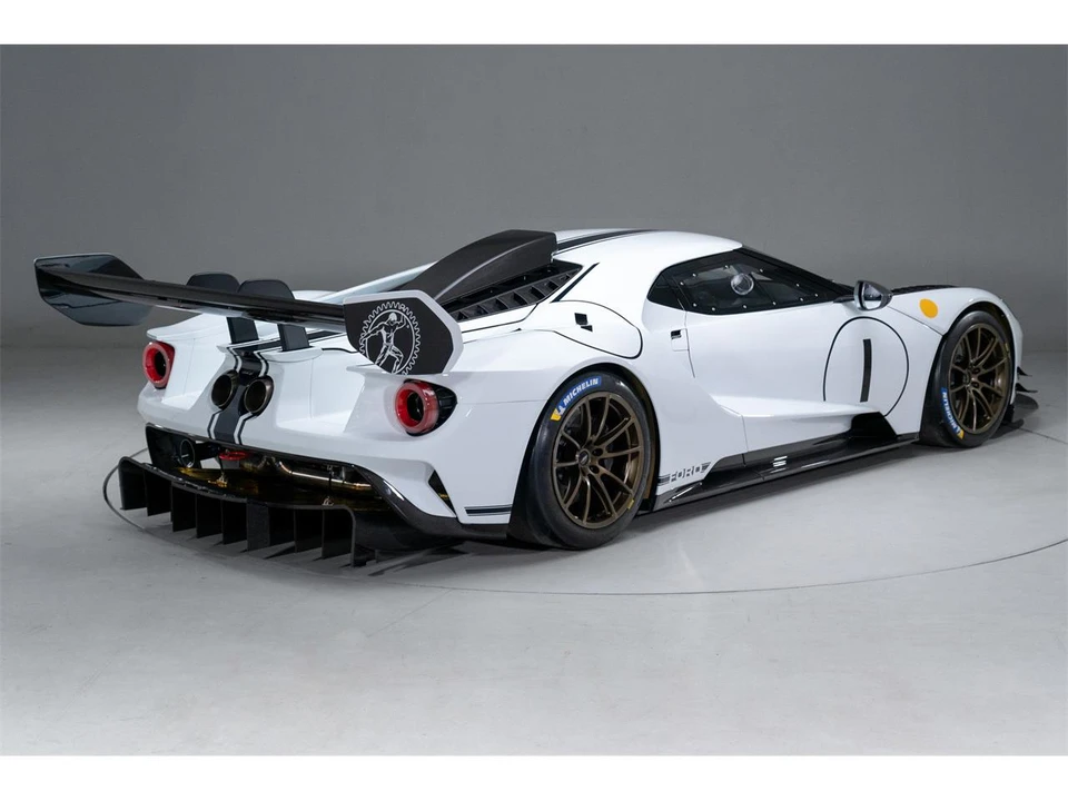 2022 Ford GT 2nd Gen - Image 3 of 31