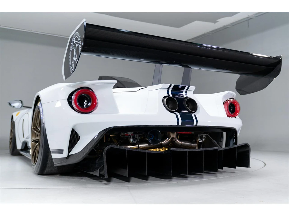 2022 Ford GT 2nd Gen - Image 28 of 31