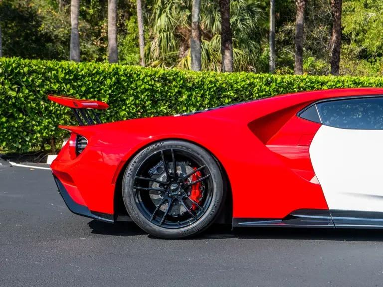 2022 Ford GT 2nd Gen - Image 24 of 31