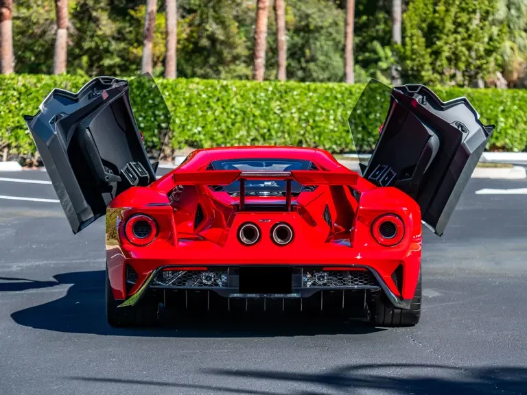 2022 Ford GT 2nd Gen - Image 14 of 31