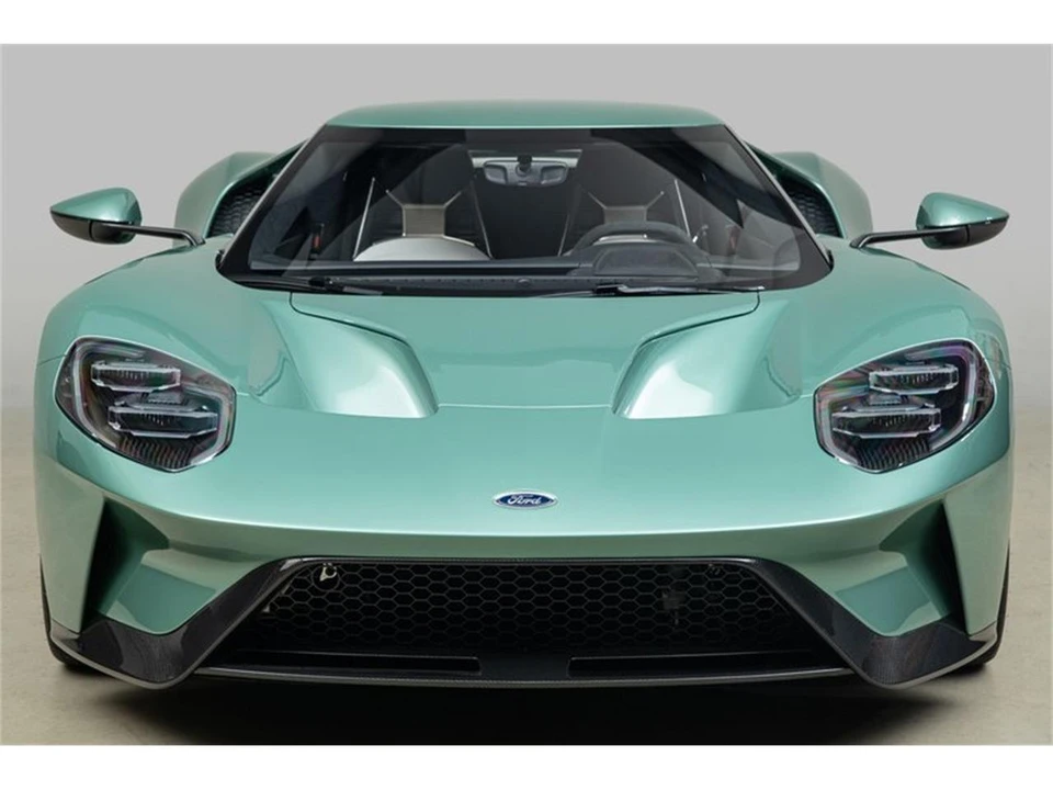 2022 Ford GT 2nd Gen - Image 15 of 31