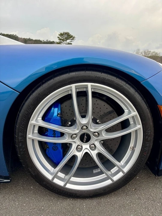 2022 Ford GT 2nd Gen - Image 15 of 25