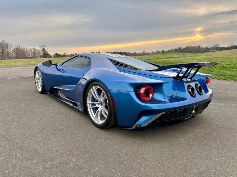 2022 Ford GT 2nd Gen - Image 12 of 31