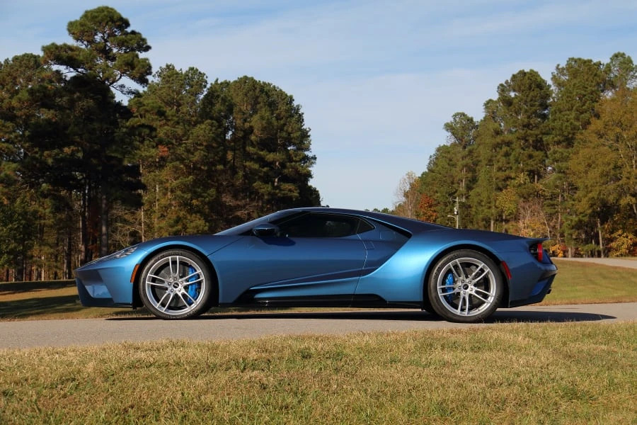 2022 Ford GT 2nd Gen - Image 2 of 31