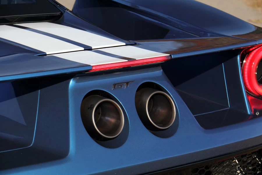2022 Ford GT 2nd Gen - Image 11 of 31