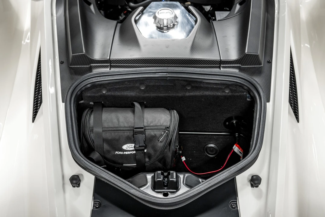 2022 Ford GT 2nd Gen - Image 18 of 21