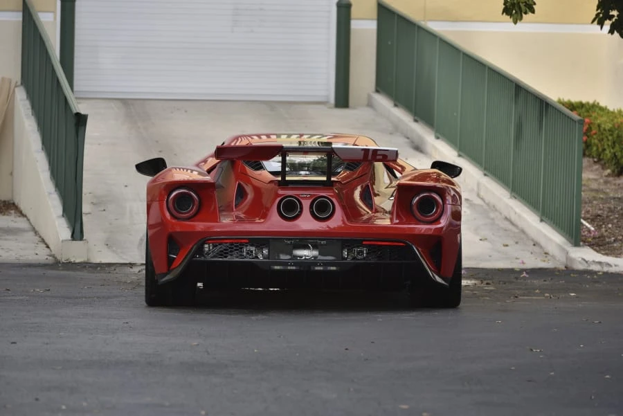 2022 Ford GT 2nd Gen - Image 16 of 31