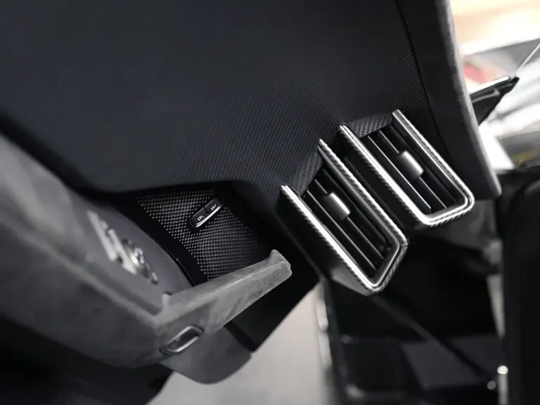 2022 Ford GT 2nd Gen - Image 22 of 31