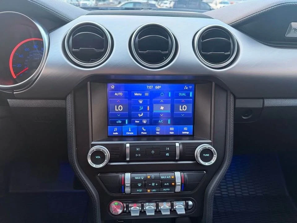 2022 Ford GT 2nd Gen - Image 7 of 10