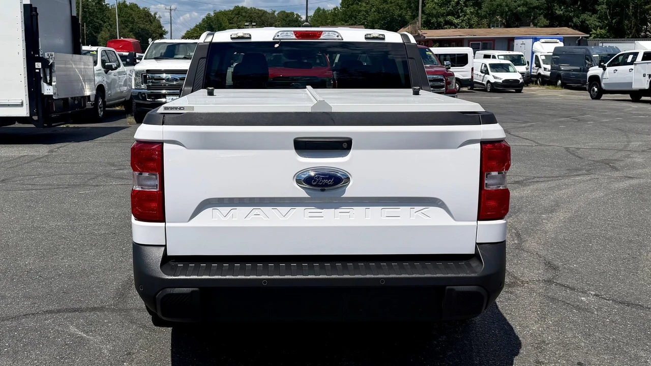2022 Ford Maverick - Image 7 of 30