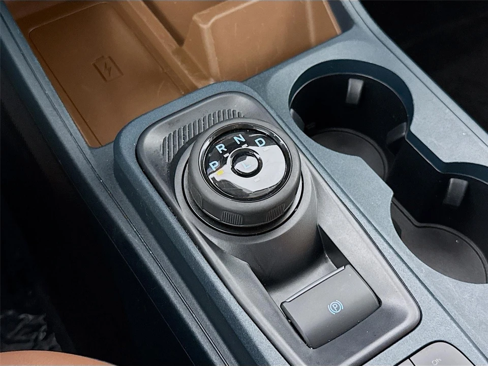 2022 Ford Maverick - Image 14 of 31