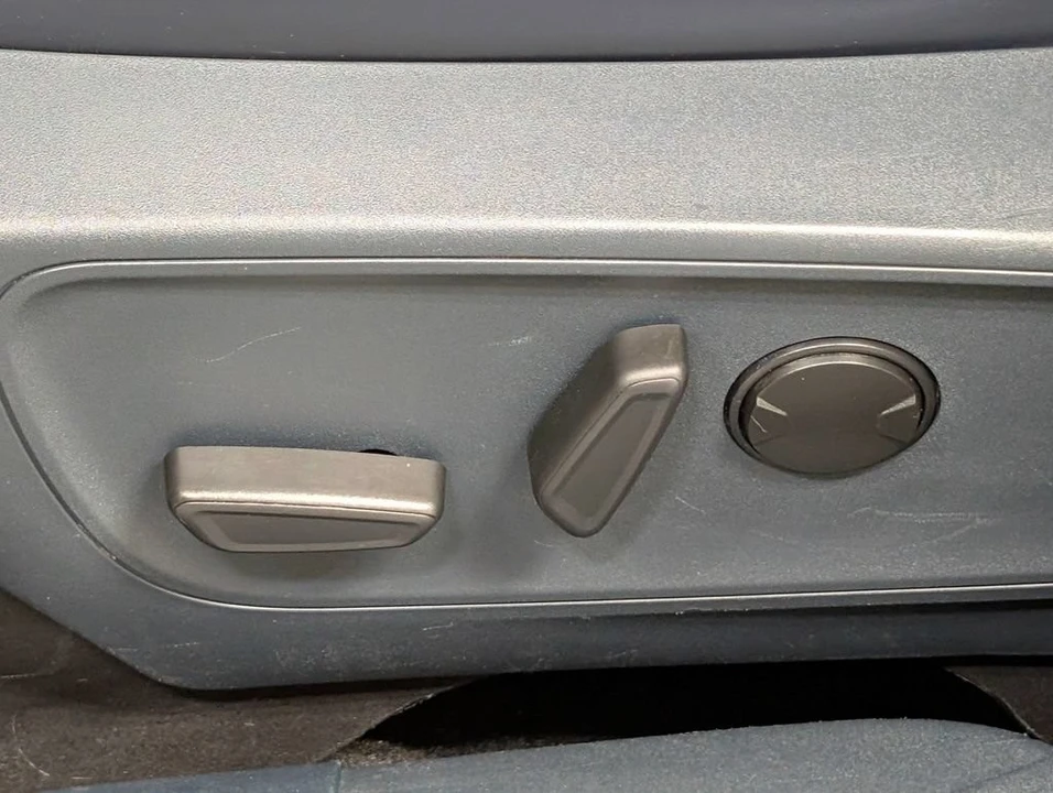 2022 Ford Maverick - Image 11 of 27