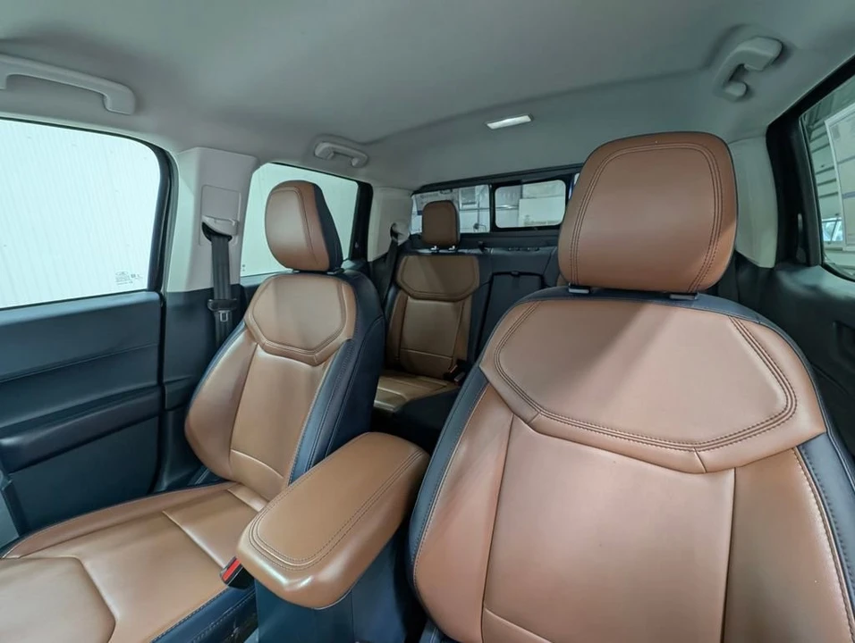 2022 Ford Maverick - Image 12 of 27