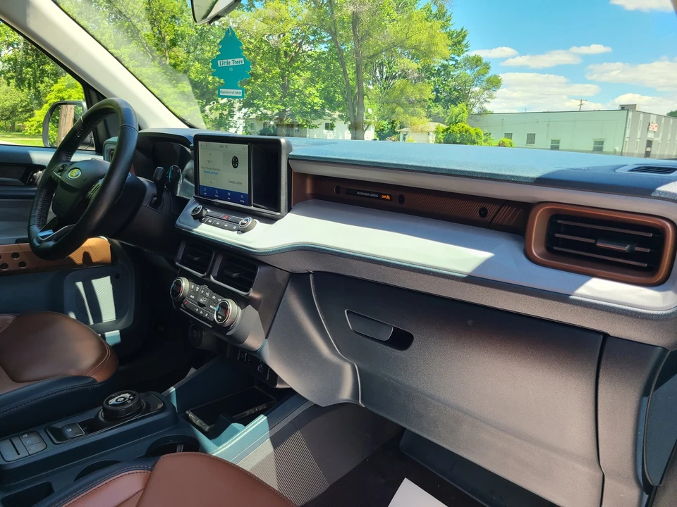 2022 Ford Maverick - Image 16 of 24