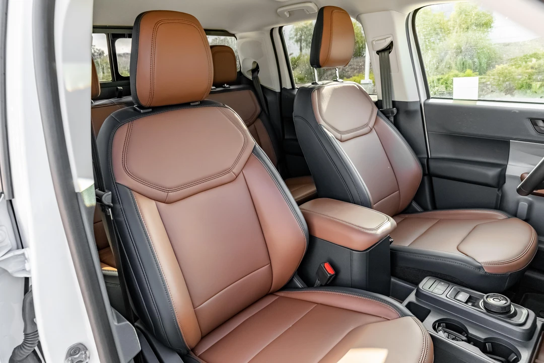 2022 Ford Maverick - Image 28 of 31