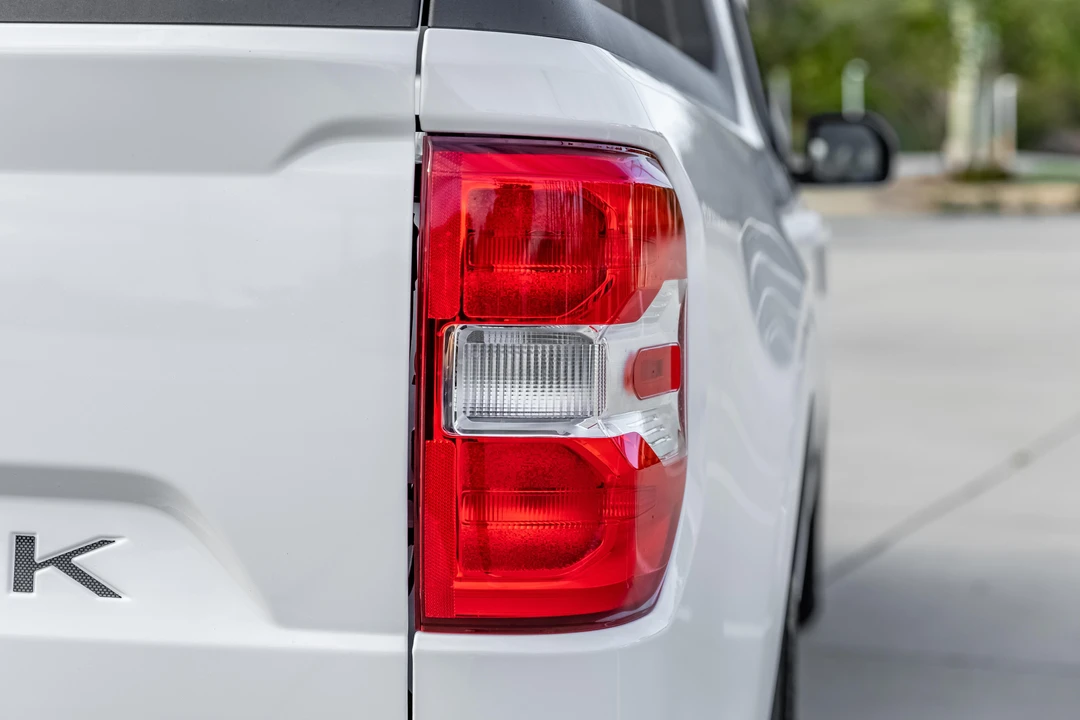 2022 Ford Maverick - Image 22 of 31