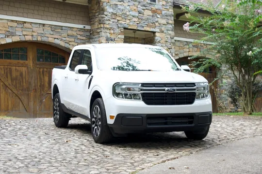2022 Ford Maverick Lariat