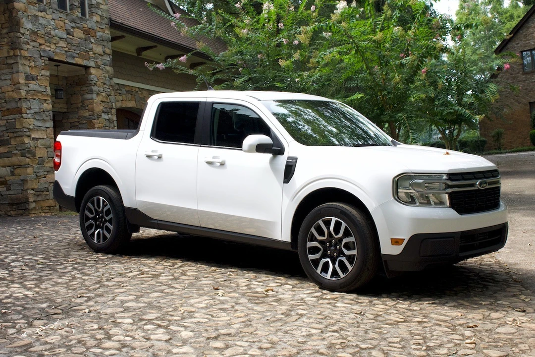 2022 Ford Maverick - Image 10 of 24