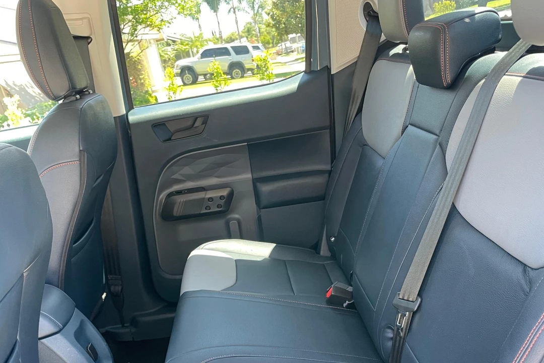 2022 Ford Maverick - Image 27 of 31