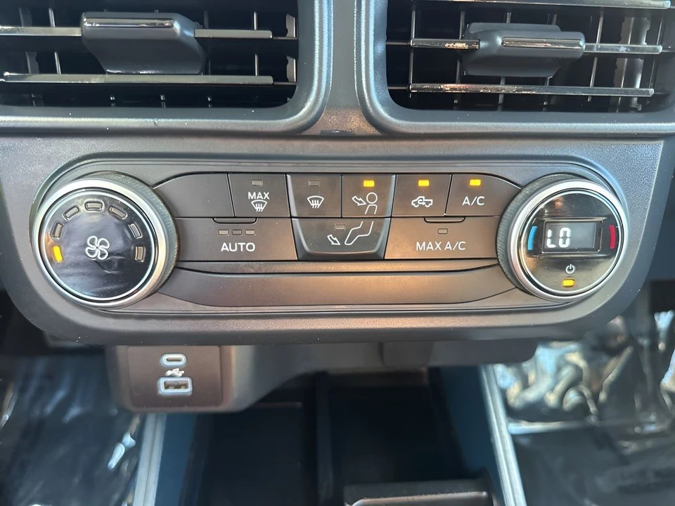 2022 Ford Maverick - Image 17 of 21